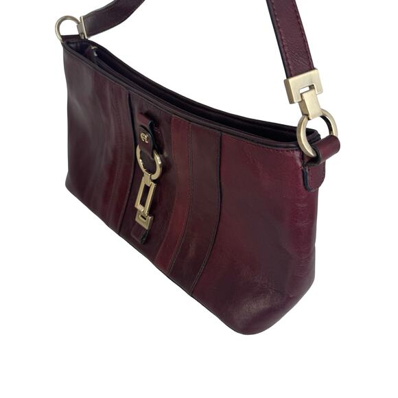 Vintage Etienne Aigner Burgundy Leather Shoulder Bag –  Minimalist Chic - Picture 5 of 16